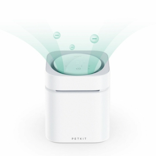 Instachew PETKIT device removing pet odors